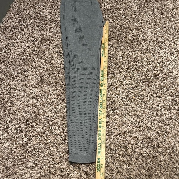 Gymshark Women's Vita Seamless 2.0 Leggings Grey full length compression - Picture 9 of 9